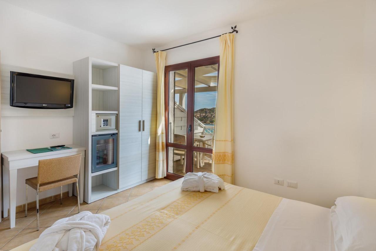 Hotel Mon Repos บายาซาร์ดิเนีย ภายนอก รูปภาพ